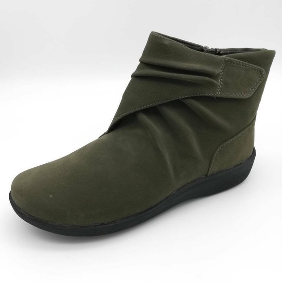 clarks cloudsteppers womens green